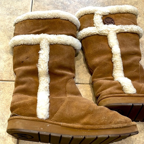 👢MK Fur Trimmed Boot - Picture 4 of 8